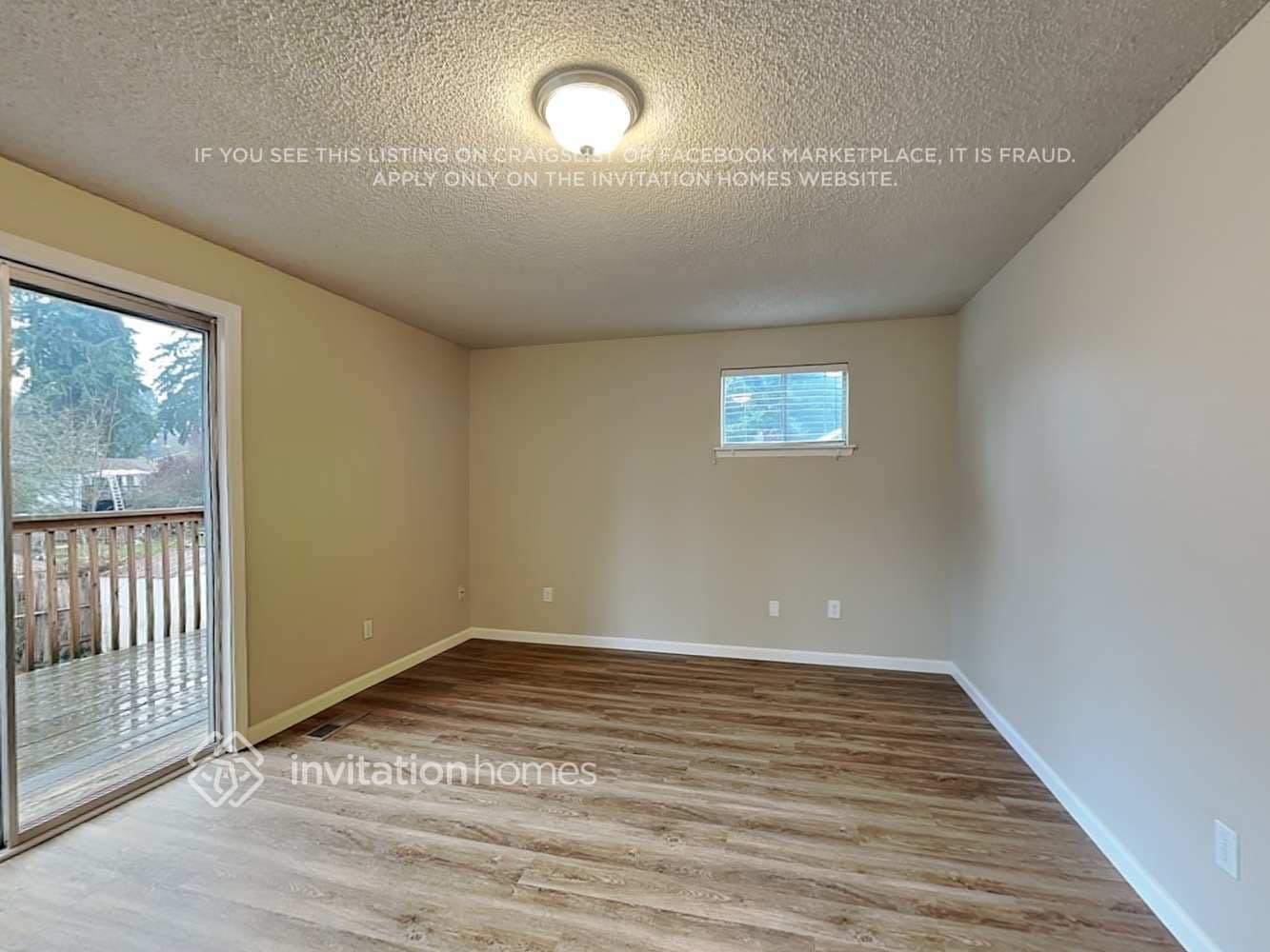 Building Photo - 1510 155th St E