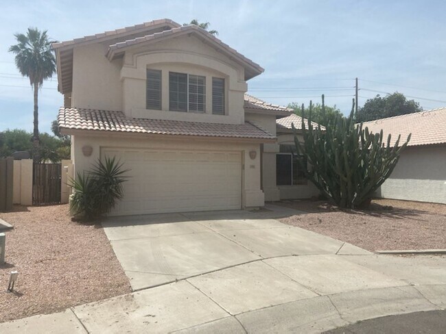 Primary Photo - Chandler Home 3 bed - 2 1/2 bath with Loft...