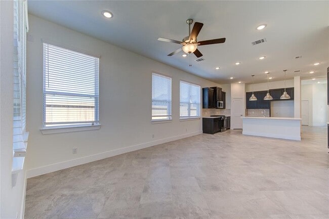 Building Photo - 31031 Star Gazer Rd