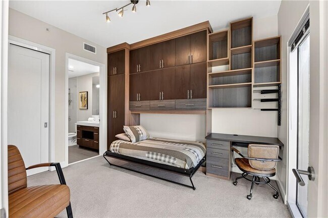 Building Photo - 1820 Peachtree St NW