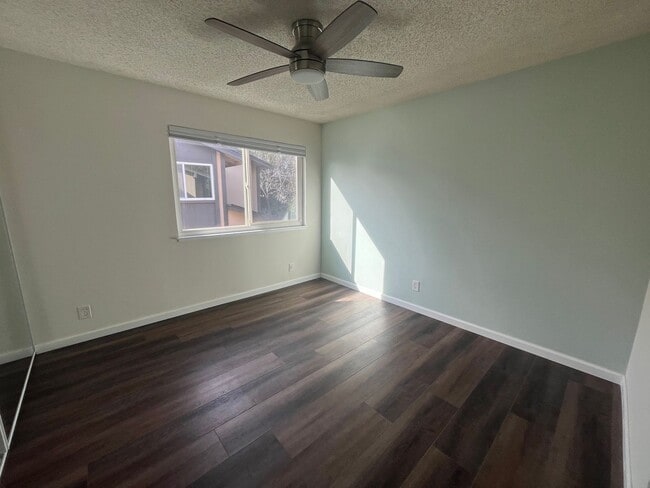 Building Photo - 5222 Greenberry Dr