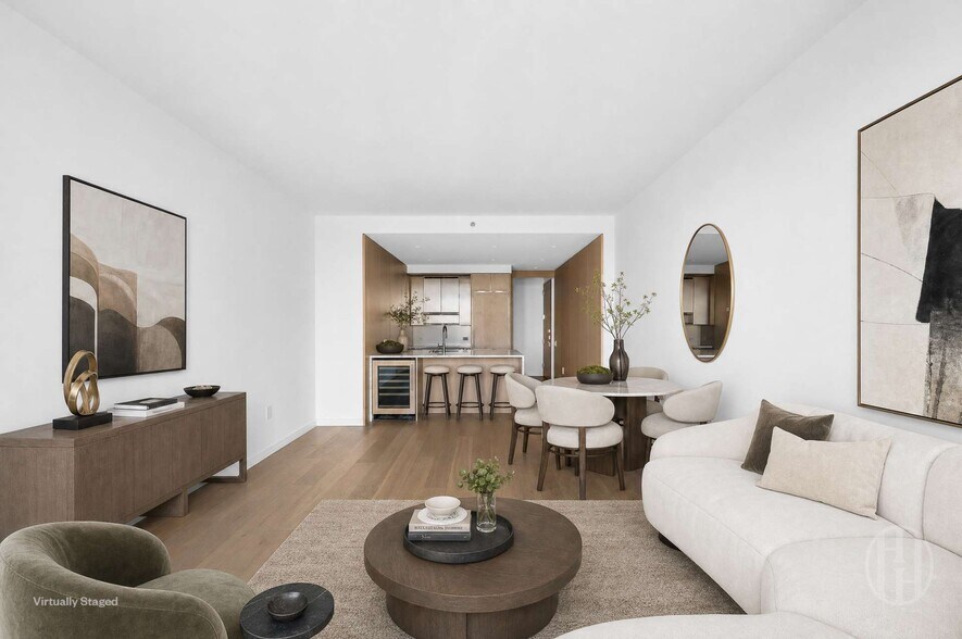 Building Photo - 111 W 56th St