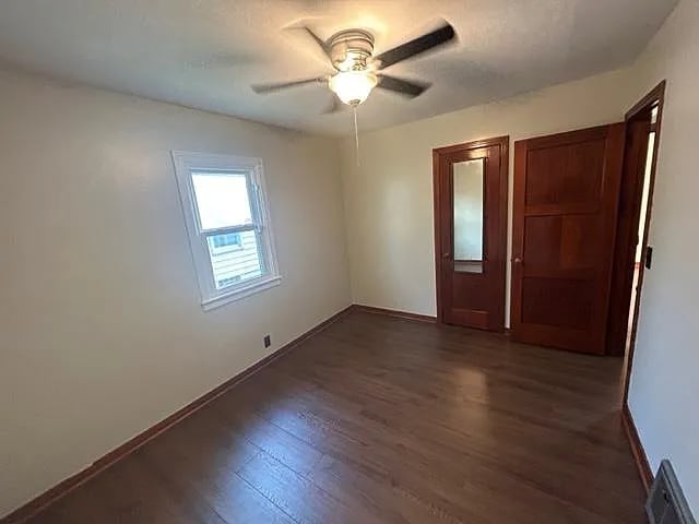 Building Photo - 329 Buckeye Ave