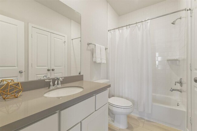 Building Photo - 17366 Camillia Trails