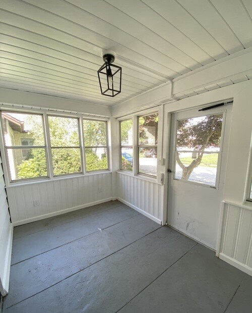 Building Photo - 10 Tollgate Ct