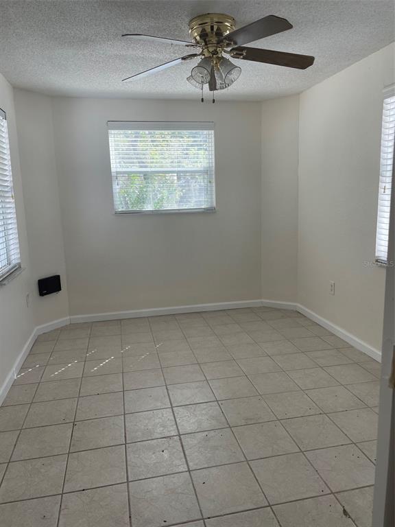Building Photo - 311 Lakedale Dr