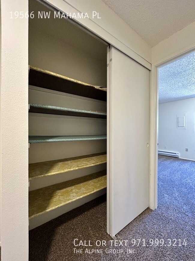 Building Photo - 19566 NW Mahama Pl