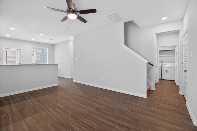 Building Photo - 13312 Burbot Dr