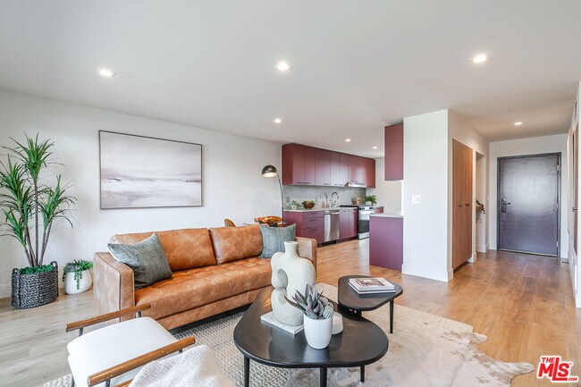 Primary Photo - 12425 Texas Ave