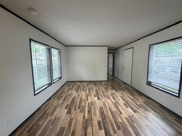 Building Photo - 181 Terri Dr