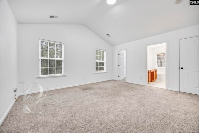 Building Photo - 86 Deertrot Ct