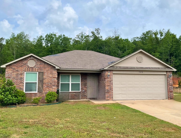 Primary Photo - 7032 Pearl Vly Cv