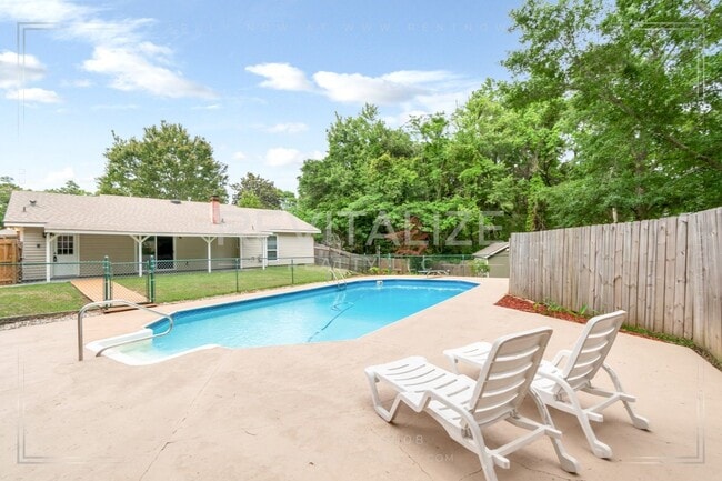 Building Photo - 1724 Rustic Wood Ct