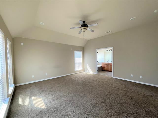 Building Photo - 228 Carrington Ln