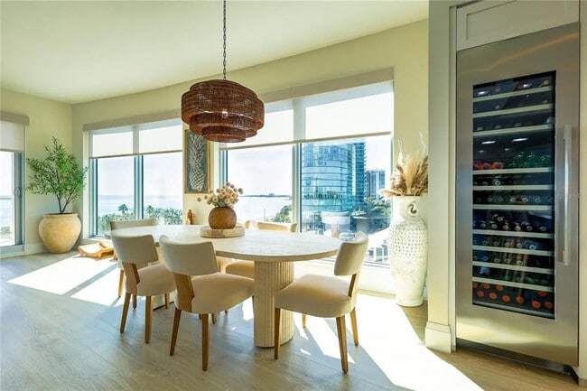 Building Photo - 2910 W Barcelona St