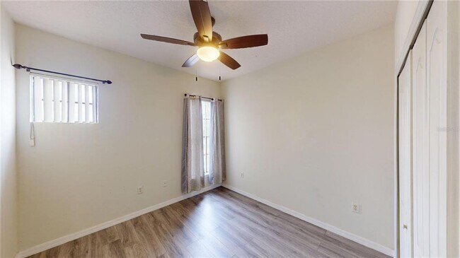 Building Photo - 3044 Camino Real Dr S