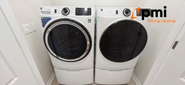 Building Photo - 17948 Passionflower Cir