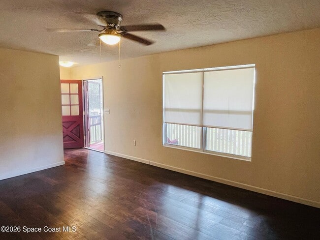 Building Photo - 2235 Macedo Rd NE