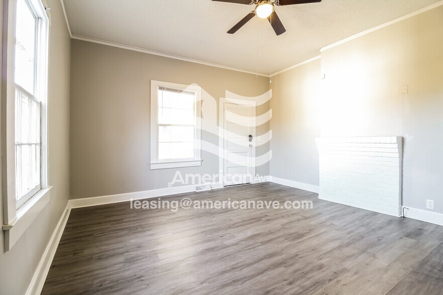 Building Photo - 693 Arlington Rd