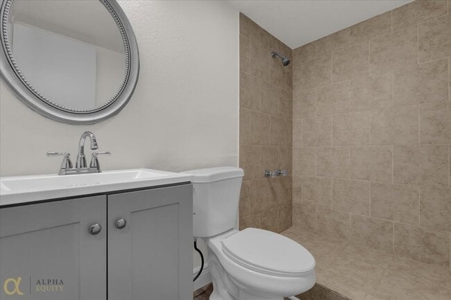 Building Photo - 2418 Skan Ct