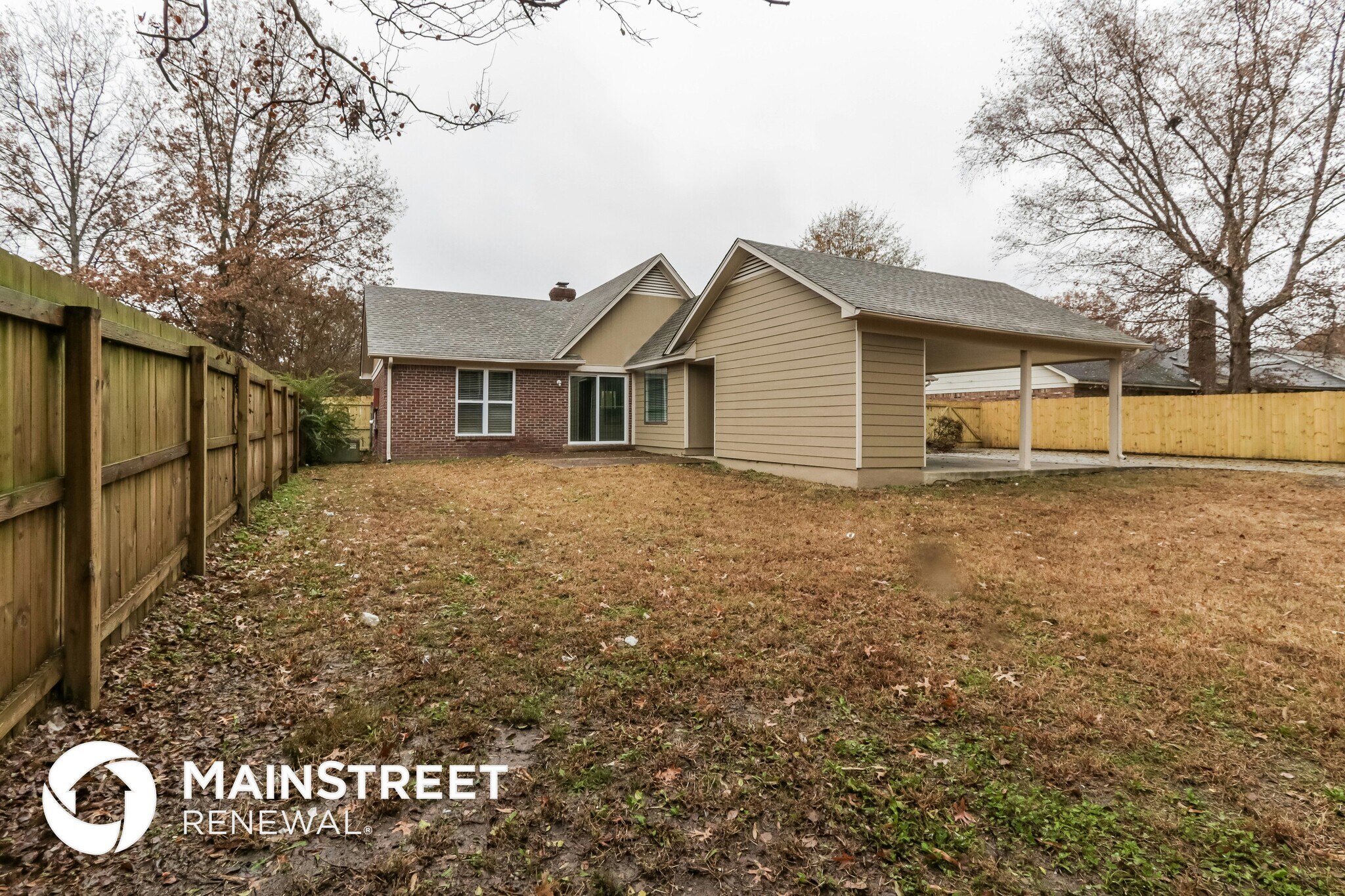 Building Photo - 4652 Benoit Dr