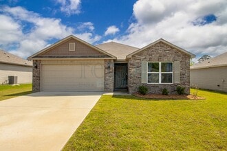 Building Photo - Modern Living in Wisteria: Contemporary 3-Bed 2-Bath Oasis Near I-430
