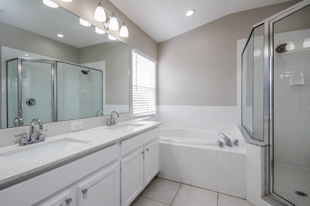 Building Photo - 1425 Delano Trent St