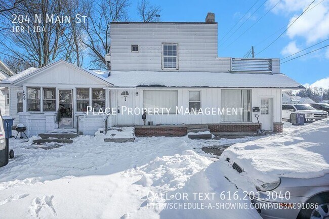 Building Photo - 204 N Main St