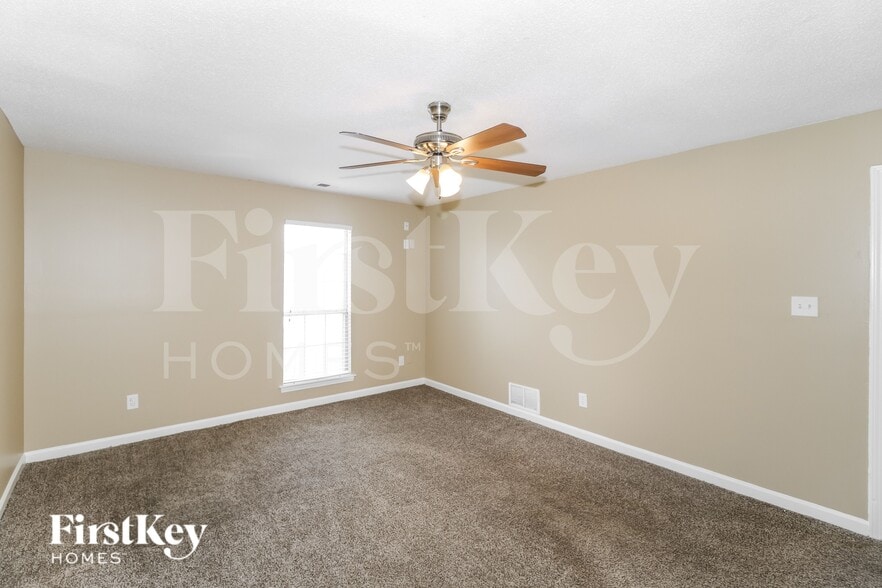 Building Photo - 7549 Starfire Cove