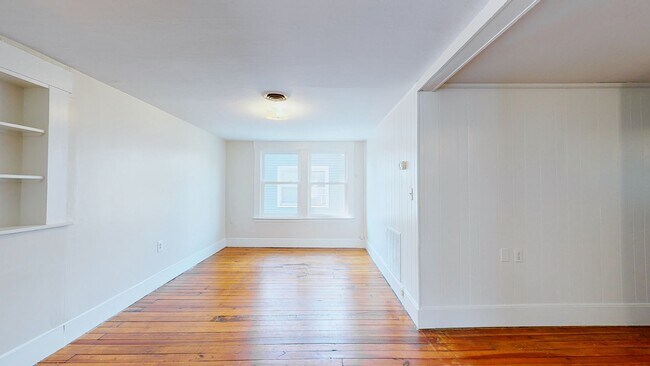 Building Photo - Spacious Apartments in Prime East Rock by East Rock Park!