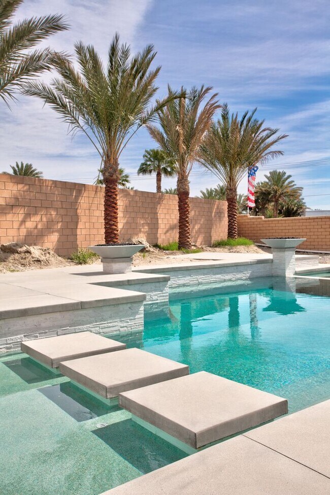 Building Photo - Capistrano La Quinta Vacation House
