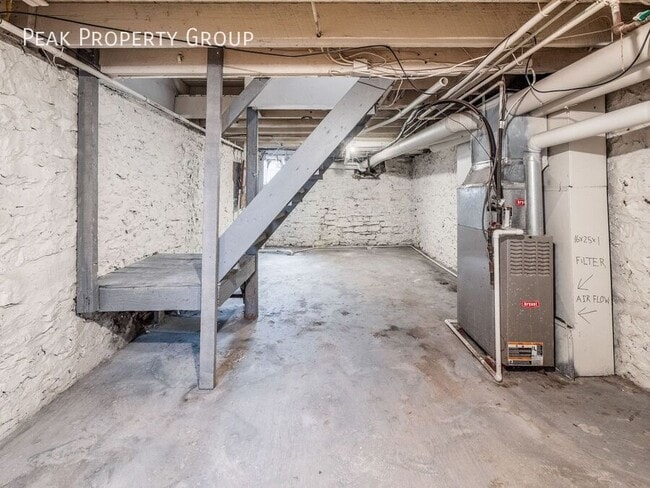 Building Photo - 1236 S Washington Ave