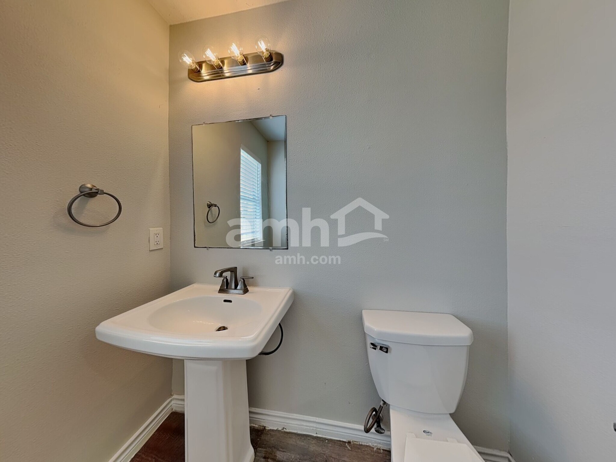 Building Photo - 19722 Twin Canyon Ct