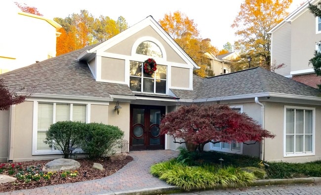 Community Clubhouse - 4246 River Green Dr NW