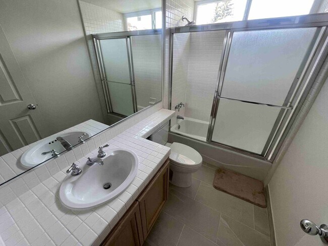 Building Photo - CALABASAS MEDITERRANEAN ESTATE IN THE BELL...