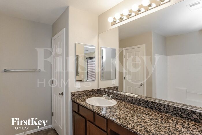 Building Photo - 7371 Cobbhan Dr