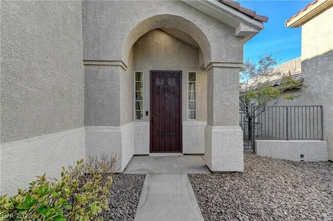 Building Photo - 1317 Fox Acres Dr