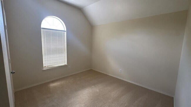 Building Photo - 4923 Lake Gladewater Ct