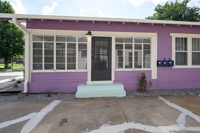 Building Photo - 1507 NW 28th St