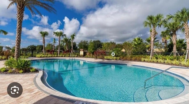 Building Photo - 10552 Salt Grove St