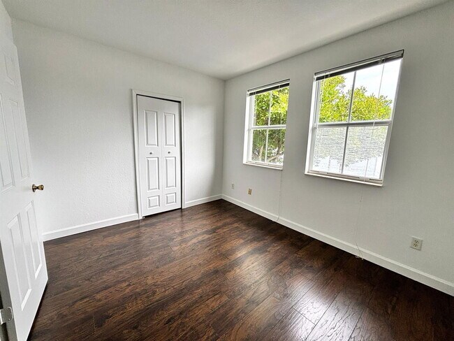 Building Photo - 15503 SW 40th St