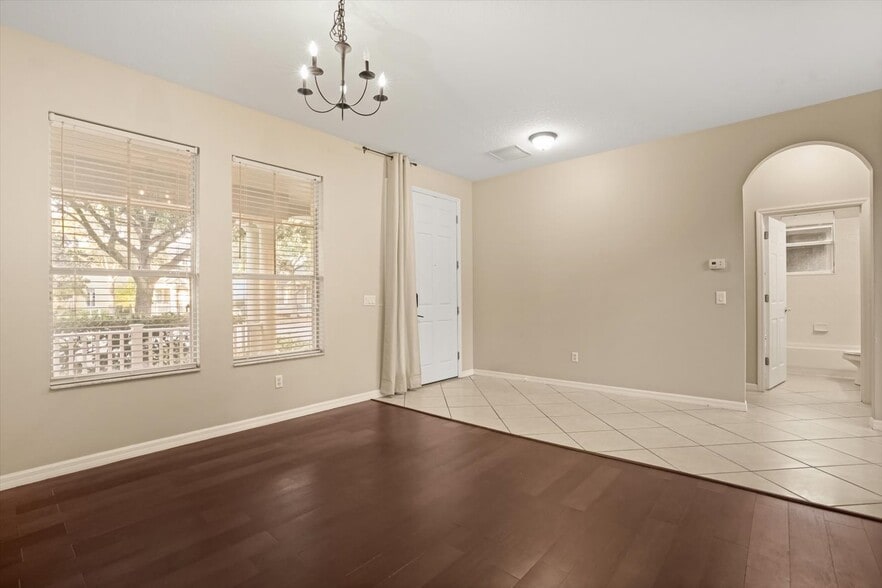 Building Photo - 14214 Prunningwood Pl