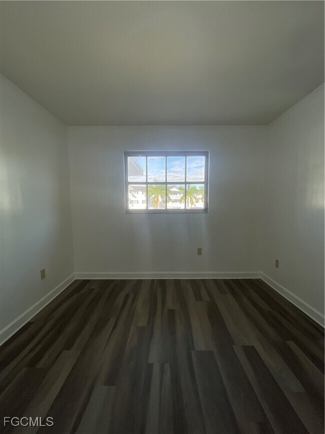 Building Photo - 3706 Broadway