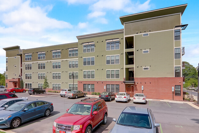 Building Photo - 360 Hilliard Apartments