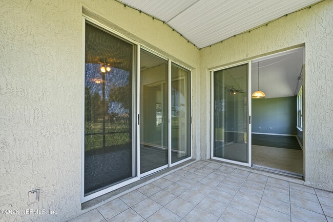Building Photo - 1380 Fairway Village Dr