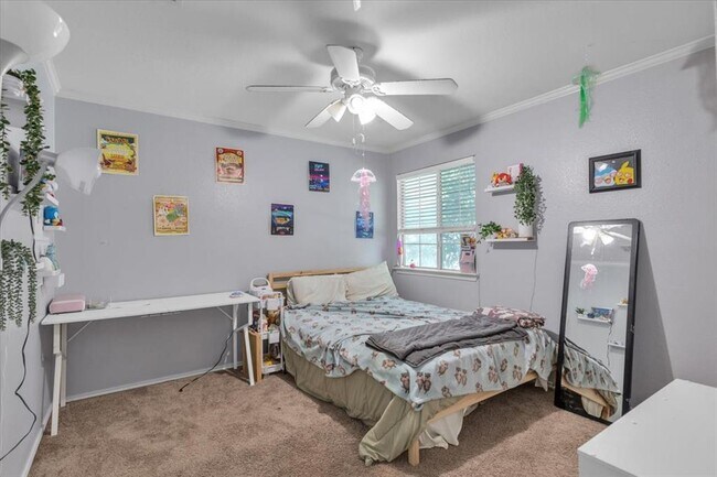 Building Photo - 403 Paso Fino Cove