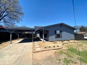 Building Photo - Bethune-6920