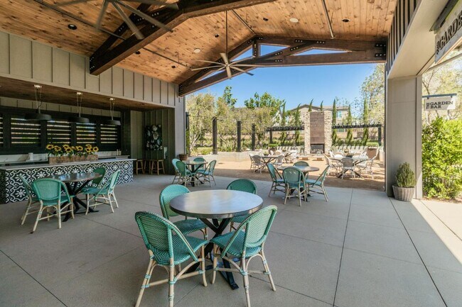 Building Photo - Newly Built 3/2.5 Home in Tesoro Viejo Community