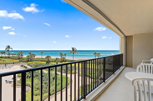 Building Photo - 300 Ocean Trail Way