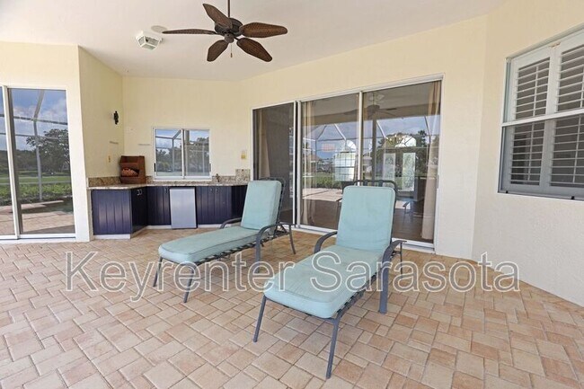 Building Photo - 4239 Balmoral Way